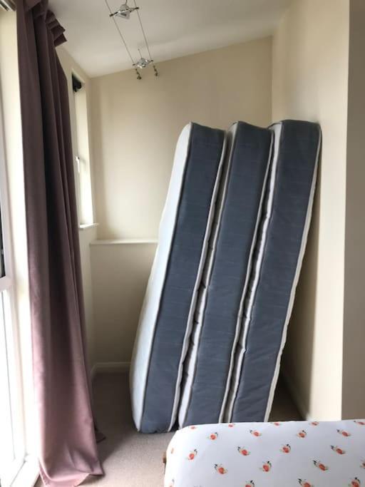 Comfortable 3-storey House With Free Car Parking Holiday home